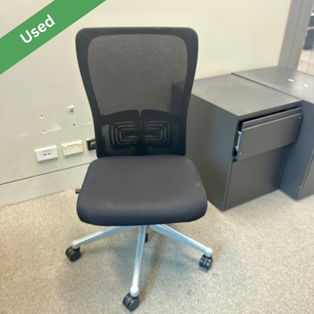 Used Haworth Zody Office Chair - Image 2